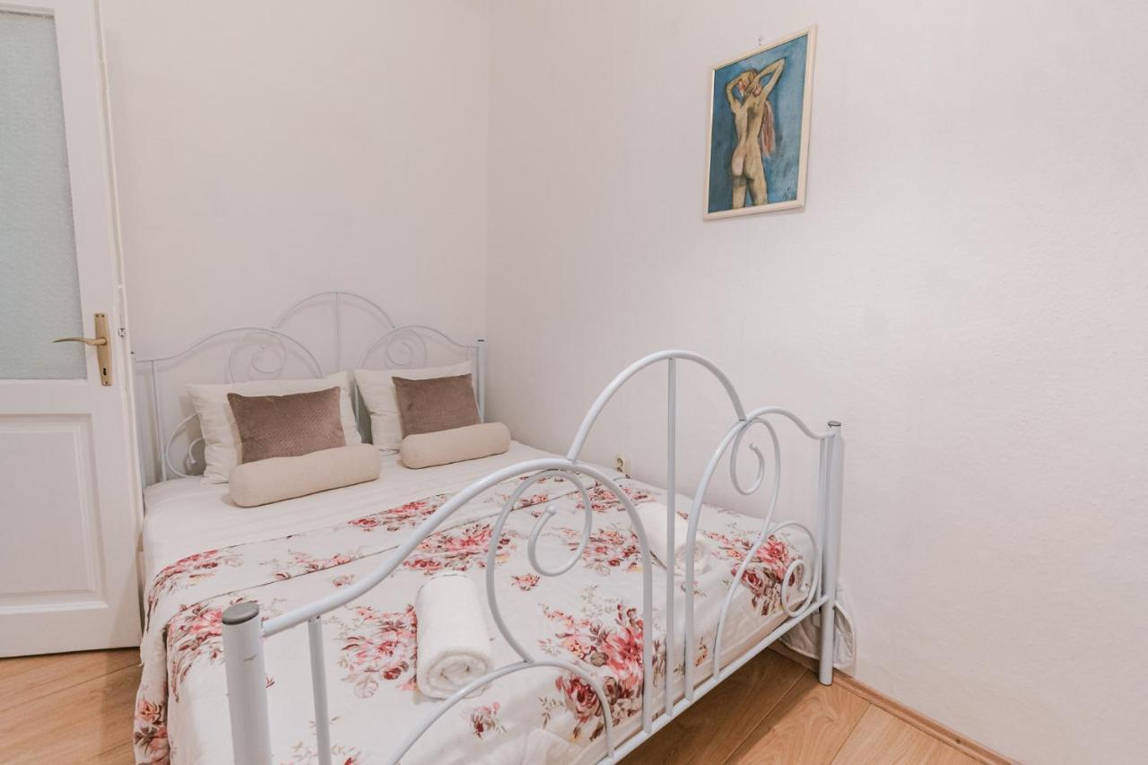 Arya Apartment Šibenik Екстериор снимка