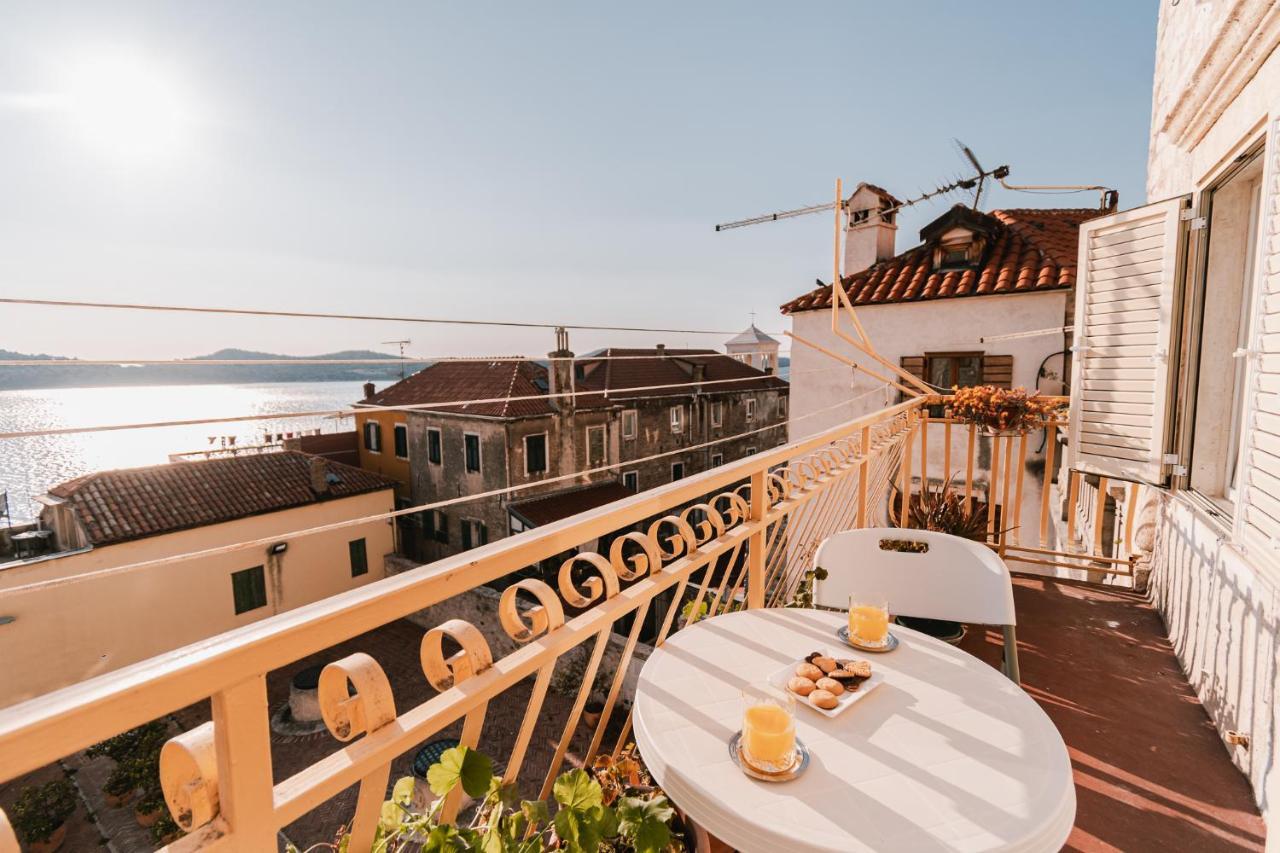 Arya Apartment Šibenik Екстериор снимка